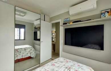 Imagem 12: Ao lado do metrô ,duas vagas fixas e paralelas, seminovo, ensolrado e...