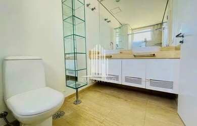 Imagem 11: Apartamento no Sumaré com 215m2 sendo 3 dormitorios e 4 vagas de garagem