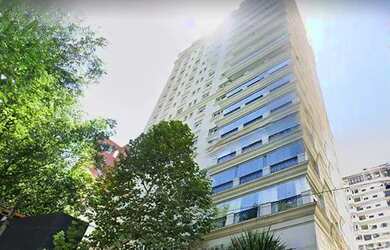 Imagem: O apartamento possui 4 Dormitórios, 5 Banheiros, 5 Vagas na