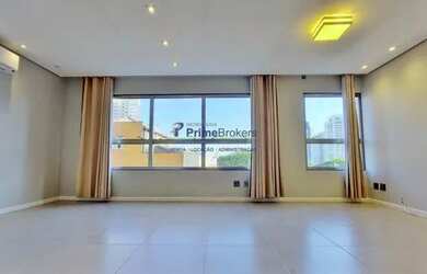 Imagem: O apartamento possui 1 Dormitório, 2 Banheiros, 2 Vagas na