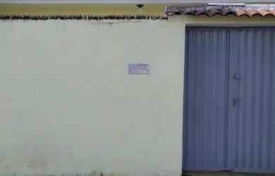 Imagem: A casa possui 2 Dormitórios, 2 Banheiros e 90m² de Área e