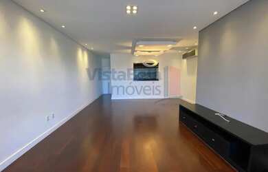 Imagem: O apartamento possui 3 Dormitórios, 1 Banheiro, 2 Vagas na