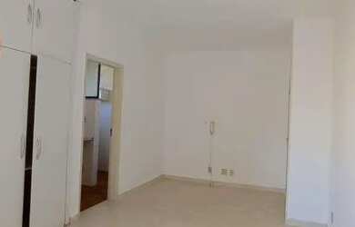 Imagem: O apartamento possui 1 Dormitório, 1 Banheiro, 35m² de Área