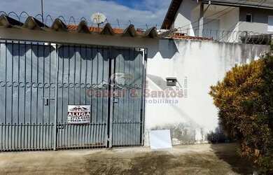 Imagem: A casa para alugar possui 2 Dormitórios, 1 Banheiro, 2 Vagas