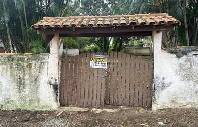 Imagem: O terreno possui 600m² de Área e está localizado em Pontinha