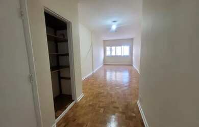 Imagem: O apartamento à venda possui 2 Dormitórios, 3 Banheiros, 1