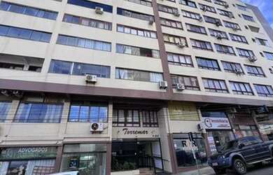 Imagem: O apartamento possui 1 Dormitório, 1 Banheiro, 45m² de Área