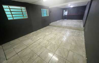 Imagem: O depósito possui 70m² de Área e está localizado em Vila