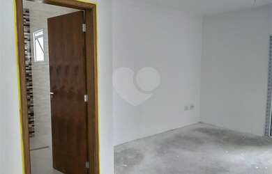 Imagem 12: Sobrado para venda tem 195 metros quadrados com 3 quartos em Jardim Guapira...