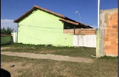 Imagem: A casa possui 2 Dormitórios, 1 Banheiro, 1 Vaga na garagem