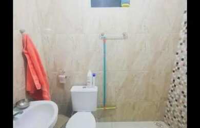 Imagem 4: Casa com ponto comercial à venda com 3 suítes e garagem - Petrópolis