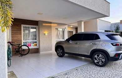 Imagem: A casa em condomínio possui 3 Dormitórios, 3 Banheiros, 2