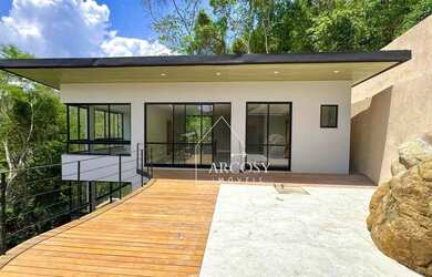 Imagem 3: Casa com 3 dormitórios à venda, 270 m² por R$ 1.700.000,00 - Corrêas - Petrópolis/RJ