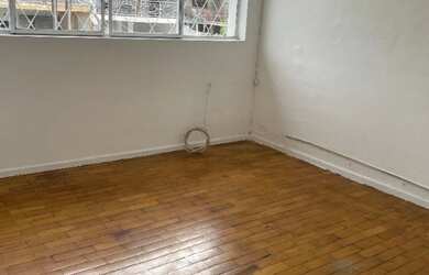 Imagem 15: Aluga-se casa no centro. 1 Vaga na garageme4 Dormitórios