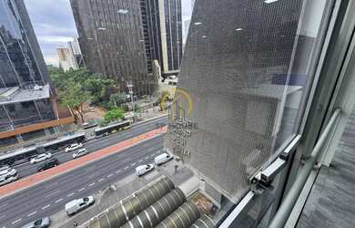 Imagem: O depósito possui 4 Vagas na garagem, 167m² de Área, Imóvel