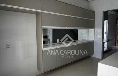 Imagem 5: Maravilhosa Casa com 4 Quartos à Venda no Alcides Rabelo