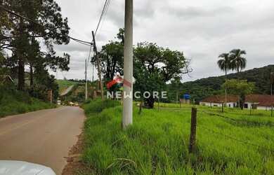 Imagem: O terreno possui 1.000m² de Área e está localizado em Vitória