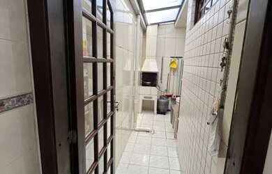 Imagem 8: TRIPLEX COM PEQUENA VISTA PRO MAR EM CONDOMÍNIO NO BREJATUBA EM GUARATUBA-PR