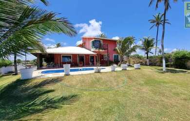 Imagem: A casa possui 5 Dormitórios, 5 Banheiros, 5 Vagas na garagem