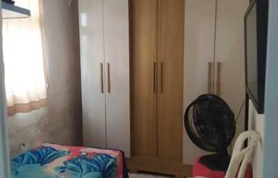 Imagem: A casa possui 2 Dormitórios, 1 Banheiro e está localizado