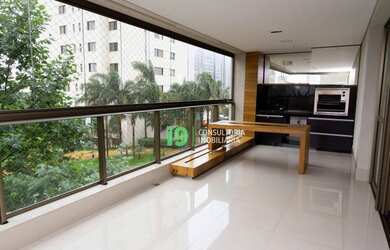 Imagem: O apartamento possui 4 Dormitórios, 5 Banheiros, 4 Vagas na