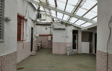 Imagem: A casa possui 5 Dormitórios, 3 Banheiros e 380m² de Área