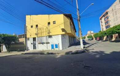 Imagem: O apartamento possui 1 Dormitório, 1 Banheiro, 35m² de Área