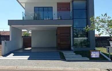 Imagem: A casa possui 3 Dormitórios, 3 Banheiros, 2 Vagas na garagem