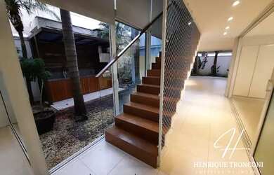 Imagem 2: Casa 3 quartos, 300 m², à venda por R$ 2.000.000 ou aluguel por R$ 12.000/mês-...