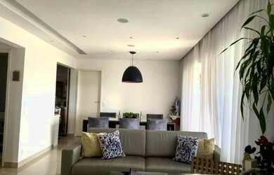 Imagem: O apartamento possui 3 Dormitórios, 5 Banheiros, 2 Vagas na