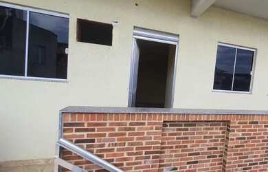 Imagem: A casa possui 1 Dormitório, 1 Banheiro e está localizado