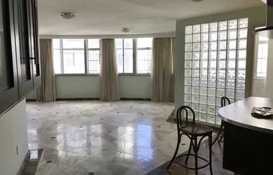 Imagem: O apartamento possui 2 Dormitórios, 2 Banheiros, 2 Vagas na