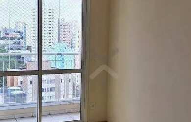 Imagem: O apartamento possui 3 Dormitórios, 1 Banheiro, 2 Vagas na