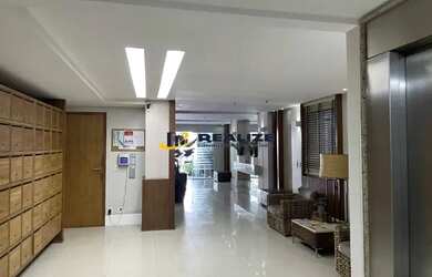 Imagem: O apartamento possui 3 Dormitórios, 2 Banheiros, 2 Vagas na