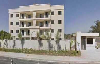 Imagem: O apartamento possui 3 Dormitórios, 1 Banheiro, 2 Vagas na