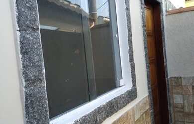 Imagem: A casa possui 2 Dormitórios, 1 Banheiro, 90m² de Área e está