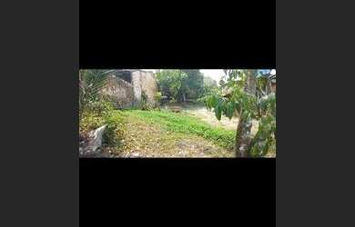 Imagem: A casa possui 4 Dormitórios, 2 Banheiros, 2 Vagas na garagem