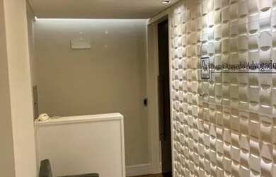 Imagem: O depósito possui 2 Vagas na garagem, 58m² de Área e está