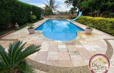 Imagem 1: Casa de Alto Padrão, Vila Santista, lazer com piscina e campo de futebol