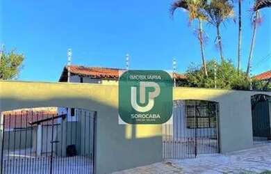 Imagem: A casa possui 2 Dormitórios, 1 Banheiro, 5 Vagas na garagem