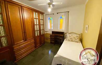 Imagem 15: Casa de Alto Padrão, Vila Santista, lazer com piscina e campo de futebol