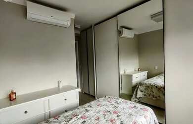 Imagem 13: Ao lado do metrô ,duas vagas fixas e paralelas, seminovo, ensolrado e...