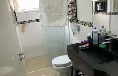 Imagem: A casa possui 2 Dormitórios, 3 Banheiros, 3 Vagas na garagem