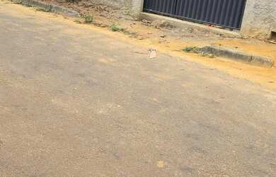 Imagem: A casa possui 1 Dormitório, 1 Banheiro, 25m² de Área e está