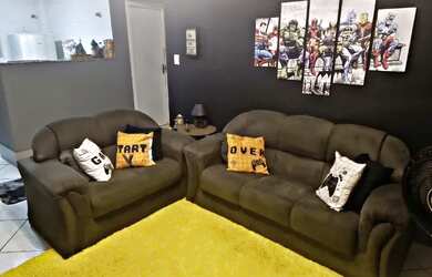 Imagem: O apartamento possui 2 Dormitórios, 2 Banheiros, 1 Vaga na