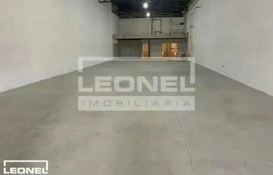 Imagem: O depósito possui 427m² de Área e está localizado em Ipiranga