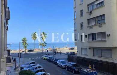 Imagem: O apartamento possui 3 Dormitórios, 3 Banheiros e 75m² de