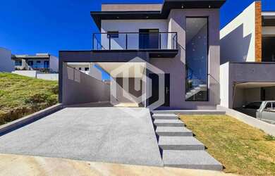 Imagem: A casa em condomínio possui 3 Dormitórios, 4 Banheiros, 4