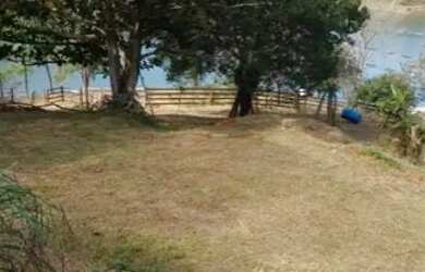 Imagem: A chácara possui 20.000m² de Área e está localizado em