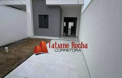 Imagem: A casa possui 2 Dormitórios, 1 Banheiro, 1 Vaga na garagem